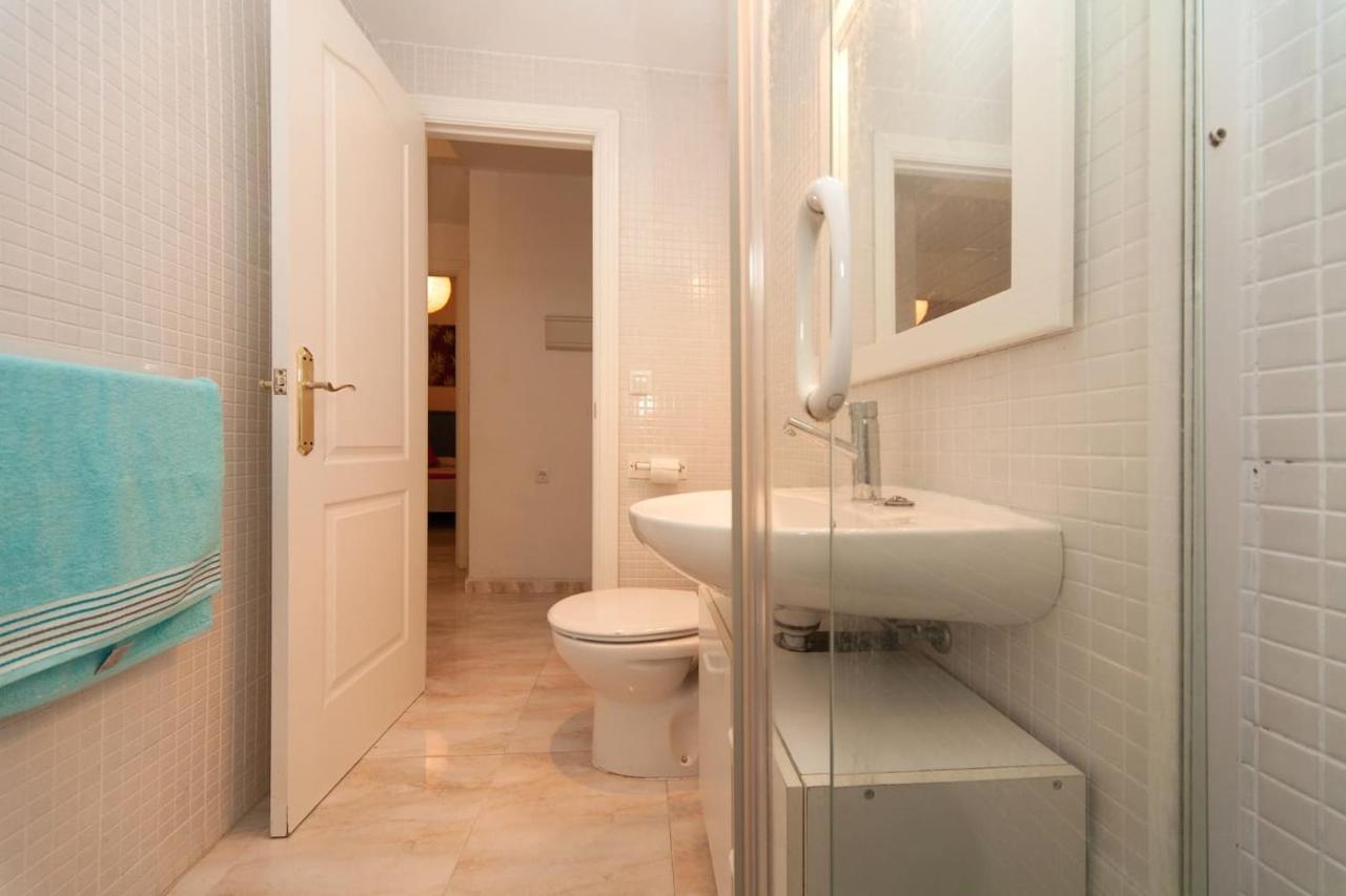 Apartamento A Redes Apartment Севиля Екстериор снимка
